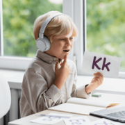 Обложка для статьи «Рейтинг лучших курсов английского для школьников онлайн»